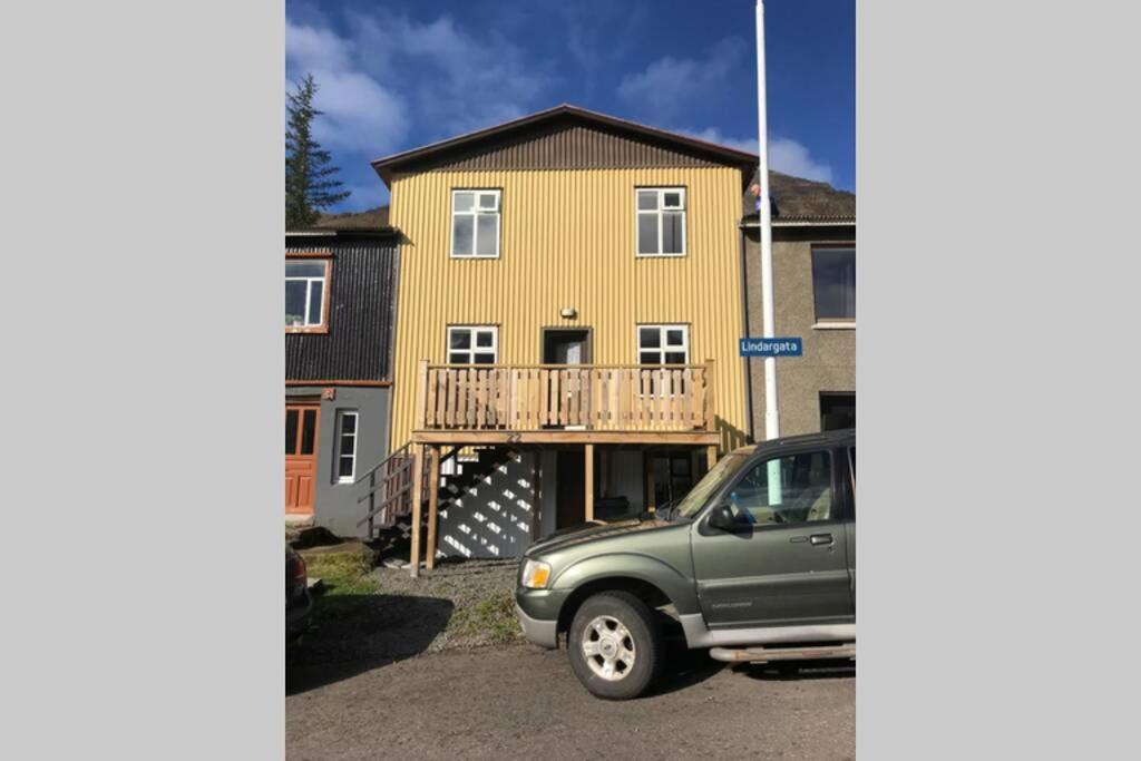 House With A Warm Soul In North Iceland Siglufjordur Exterior photo